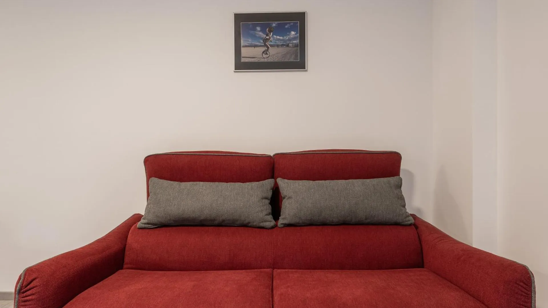 פורץ Apartment Frida